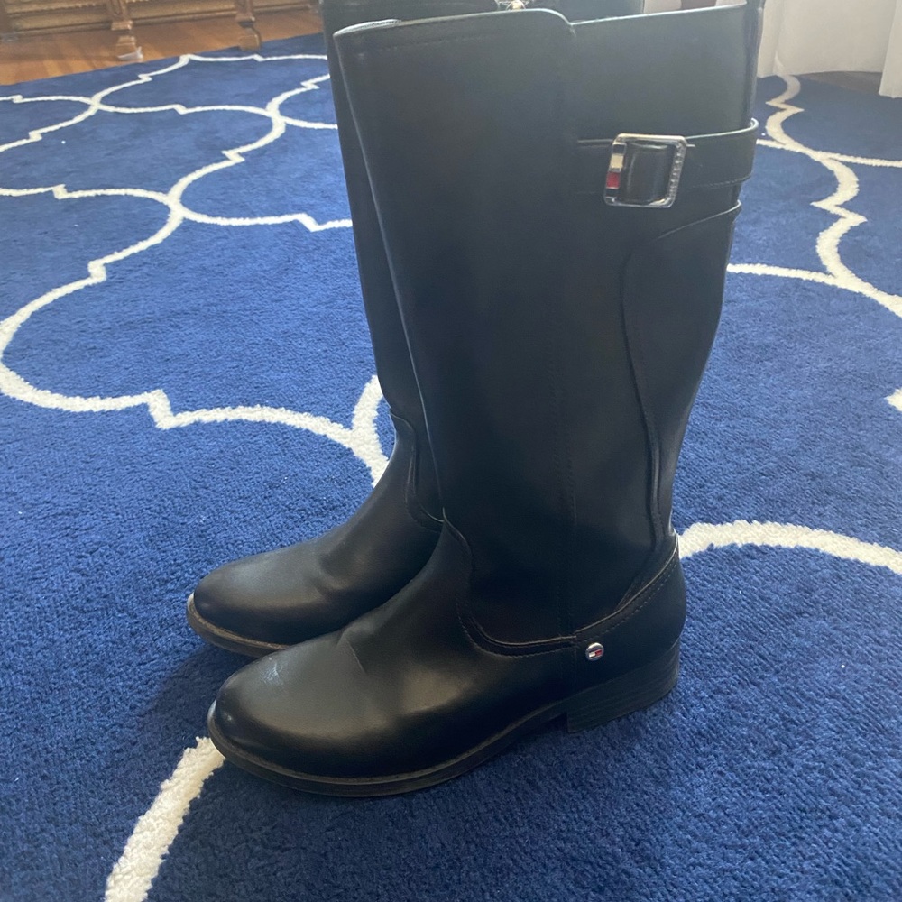 Tommy Hilfiger girl boots